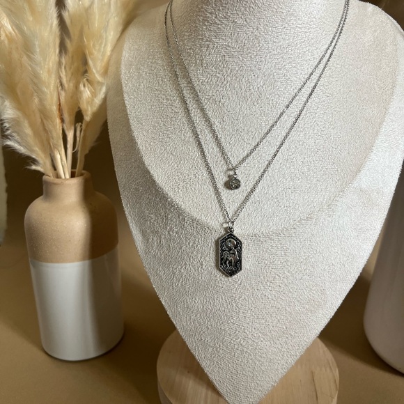 Edgy Cottagecore Layered Necklace: Stainless Steel Minimalist Jewelry - Picture 9 of 14